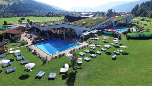 ©Erlebnis-Therme Amadé, Aussenansicht, Saunabereich