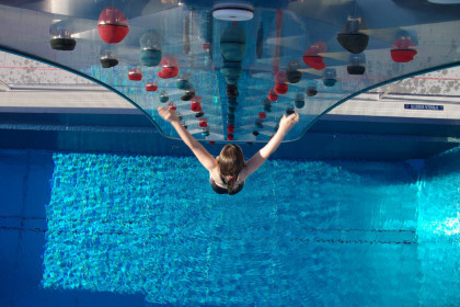 ©Erlebnis-Therme Amadé, Wasserkletterwand